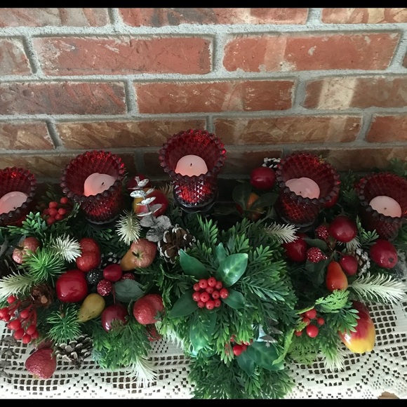 Rare 1970’s Christmas Ruby Glass Candle Centerpiece - Picture 10 of 16